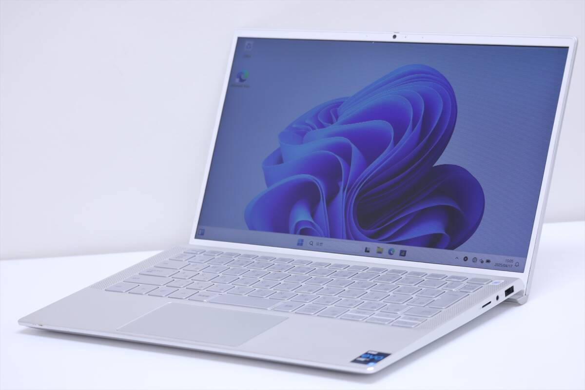 dell inspiron7300（都合により31日中までの出品） | 工場 直