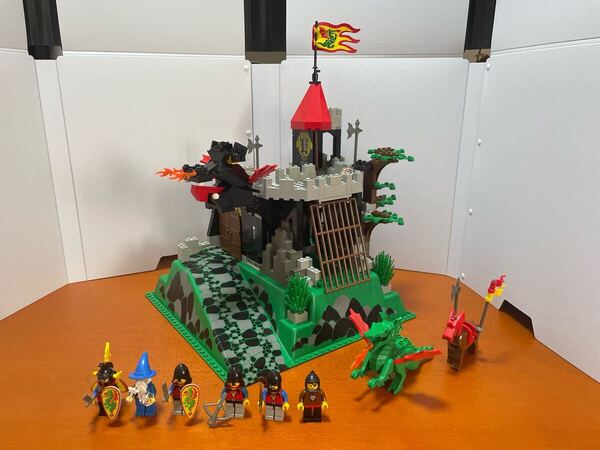 LEGO 6082 マジックドラゴン城