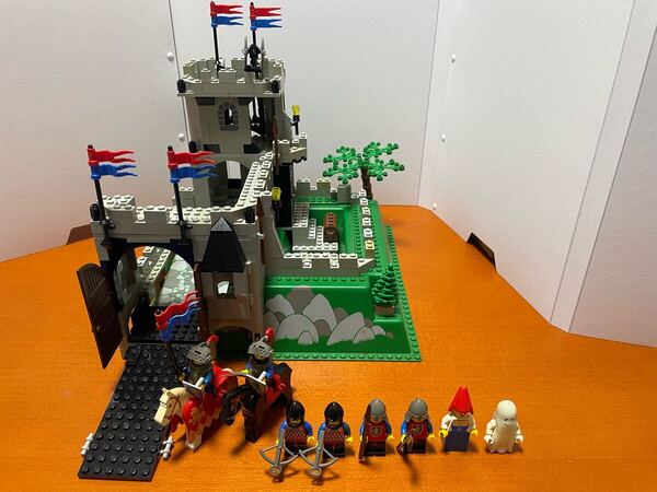 LEGO 6081 ゆうれい城