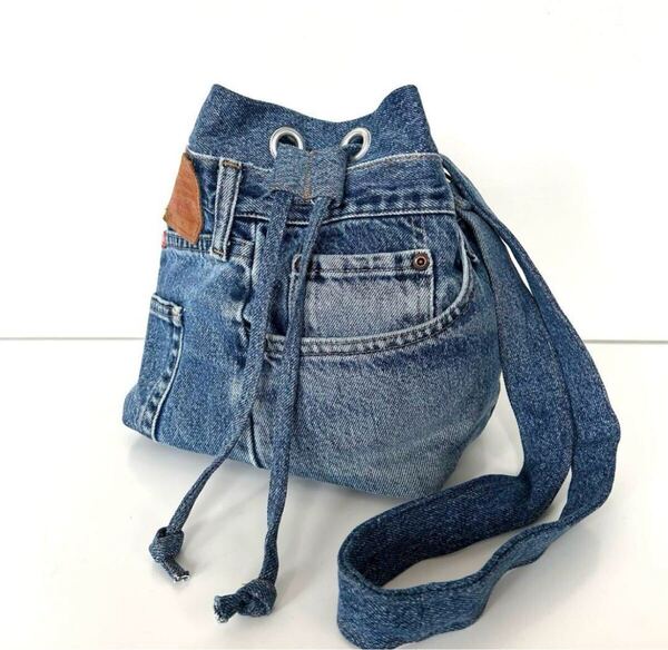 ★送料無料★新品 デニムリメイクバッグ ハンドメイド ショルダーバッグ 巾着型バッグ ポシェット jA