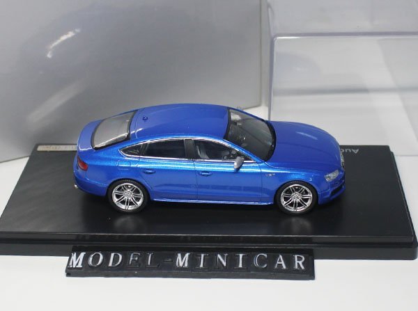Amazon.co.jp: ミニカー 1/43 Audi A5 スポーツバック