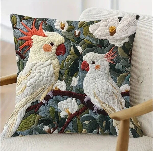 クッションカバー オカメインコK 刺繍風 45cm 鳥の雑貨 HANAKO