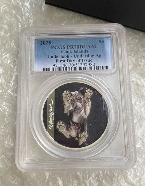 PCGS鑑定PR70+FDI クック諸島 2025年 アンダールック・ドッグ イヌ 犬 銀貨 シルバー プルーフコイン Andrius Burba Underlook dog