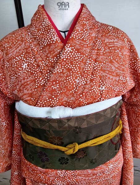べらぼう瀬川の着物にそっくりな小紋 正絹 袷 未使用 しつけ糸つき 小紋が楽しい お出かけ 奉行所 鳥山検校 愛され着物 送料無料