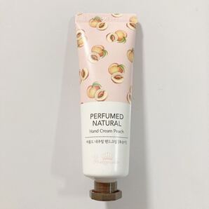 PRETTYSKIN Perfumed・Natural Hand Cream・30ml・ハンドクリーム・ピーチ・定価880円