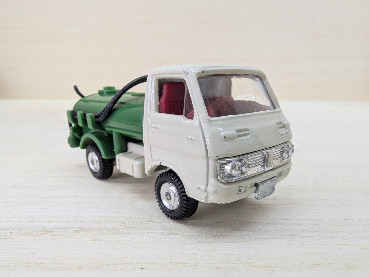 Yahoo!オークション -「エルフバキュームカー」(トミカ) (自動車 Yahoo!オークション -「エルフバキュームカー」(トミカ) (自動車