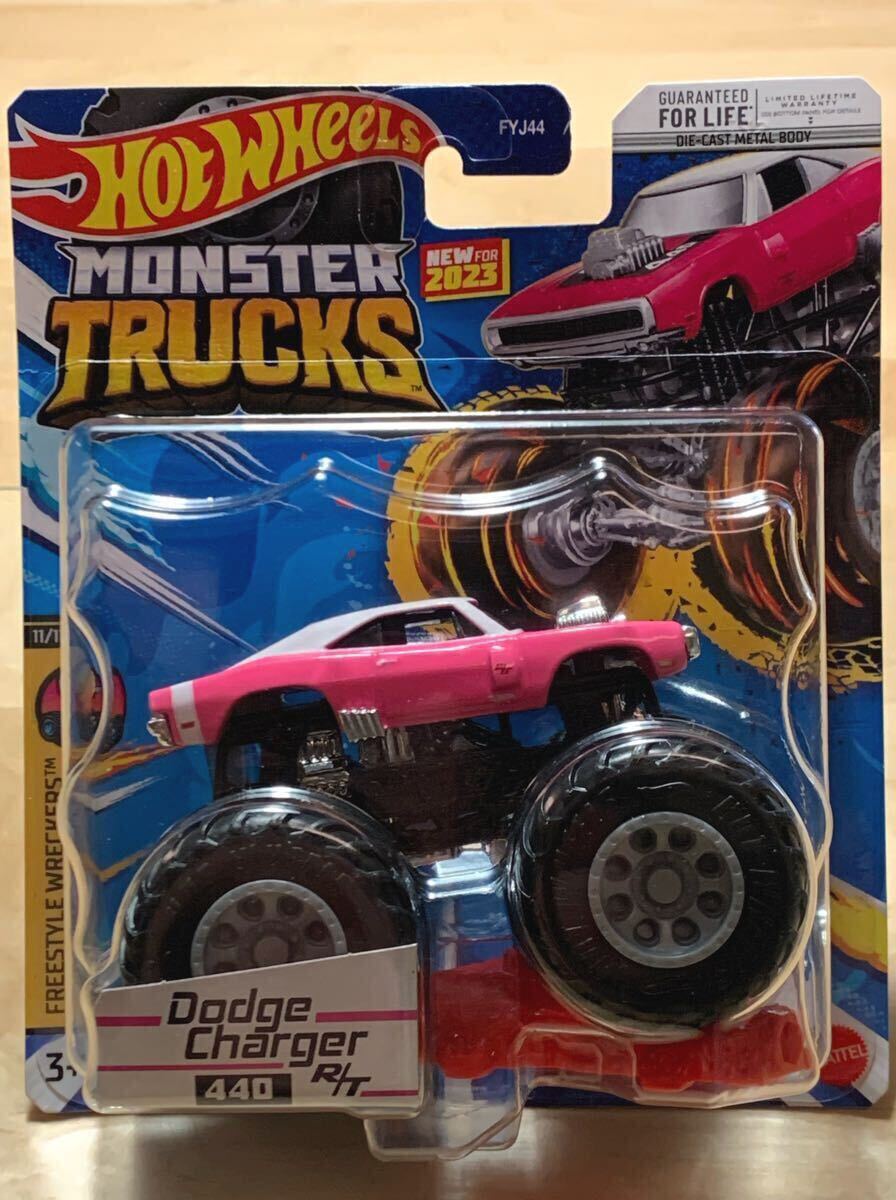 ホットウィール モンスタートラック モパー MOPAR ダッジチャージャー monkeys_hotwheels-hcp79