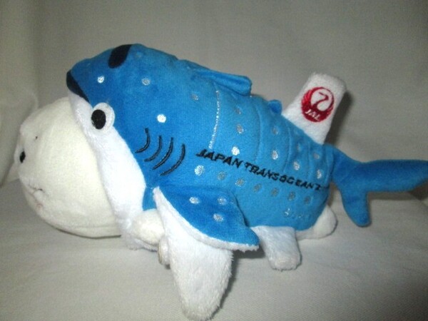 ★中古品 汚れ有り 沖縄美ら海水族館 しろたん ジンベエジェットマスコット ぬいぐるみ 変身 着ぐるみ ジンベエザメ JAL 日本航空 飛行機★