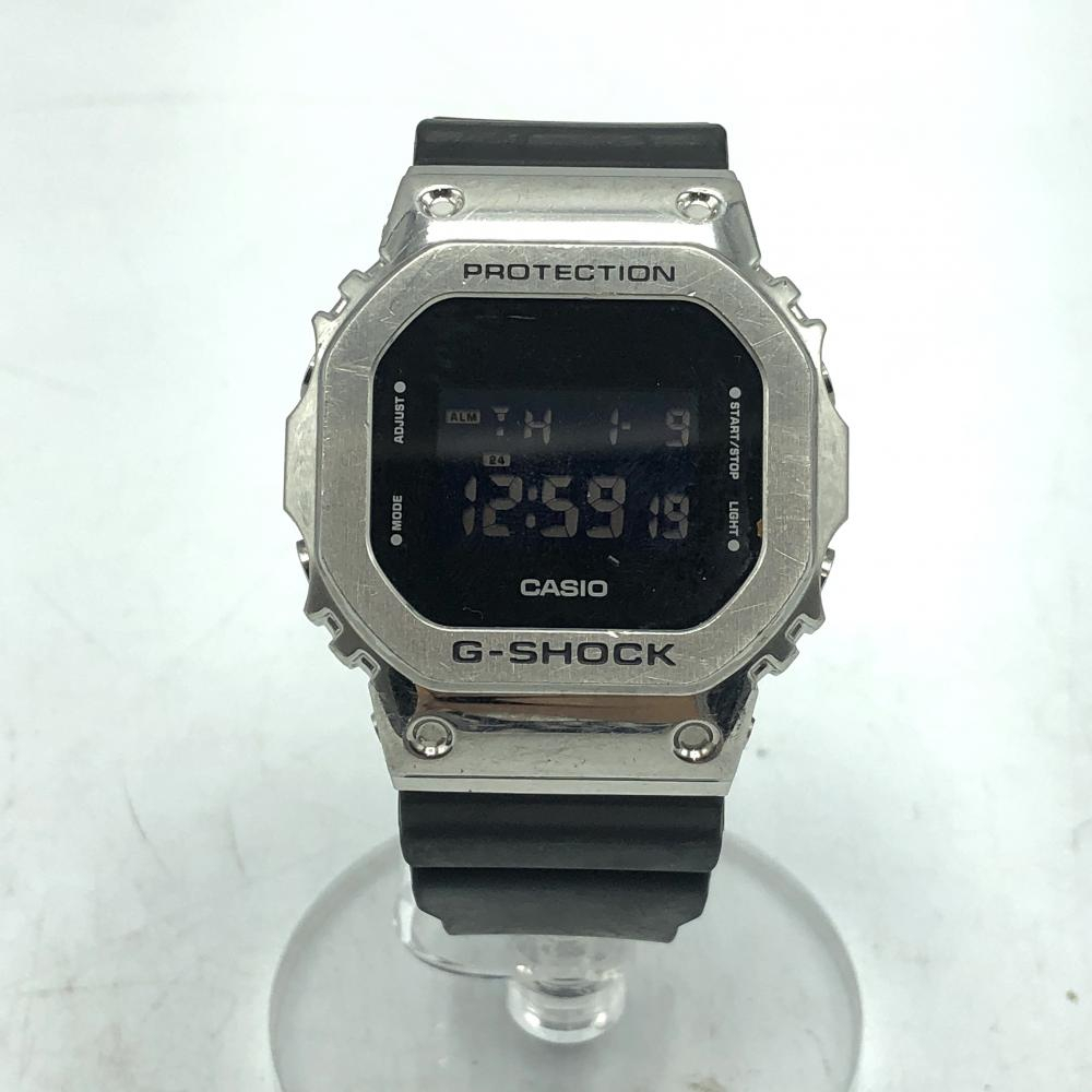 CASIO G-SHOCK GM-5600-1JF Black/Silver Resin Quartz Digital