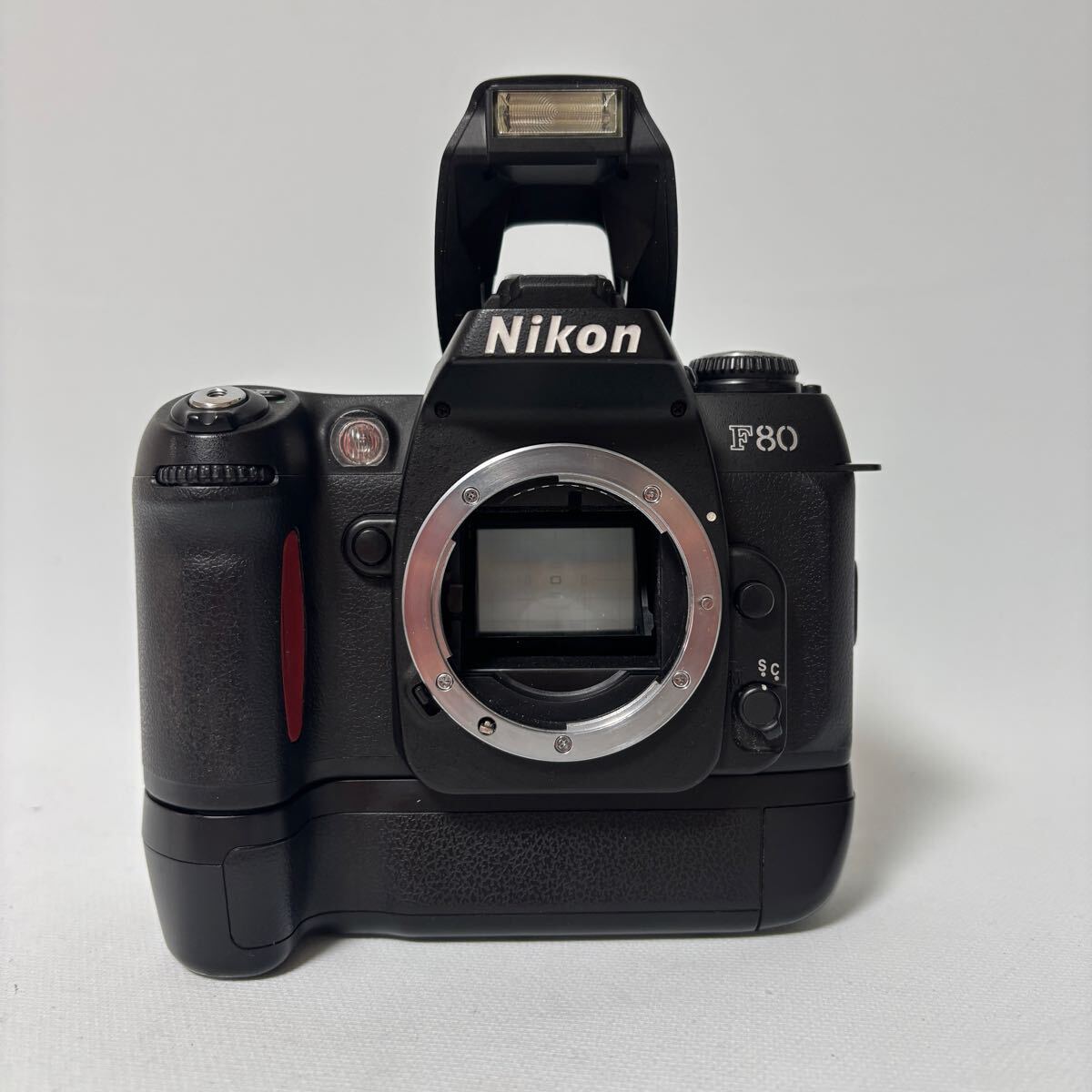 Yahoo!オークション -「mb-16(nikon)」の落札相場・落札価格 Yahoo!オークション -「mb-16(nikon)」の落札相場・落札価格