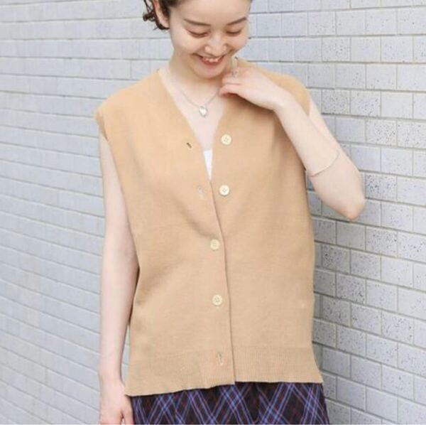 美品☆イエナIENAコットンリネンVネックベスト ベージュ ニット
