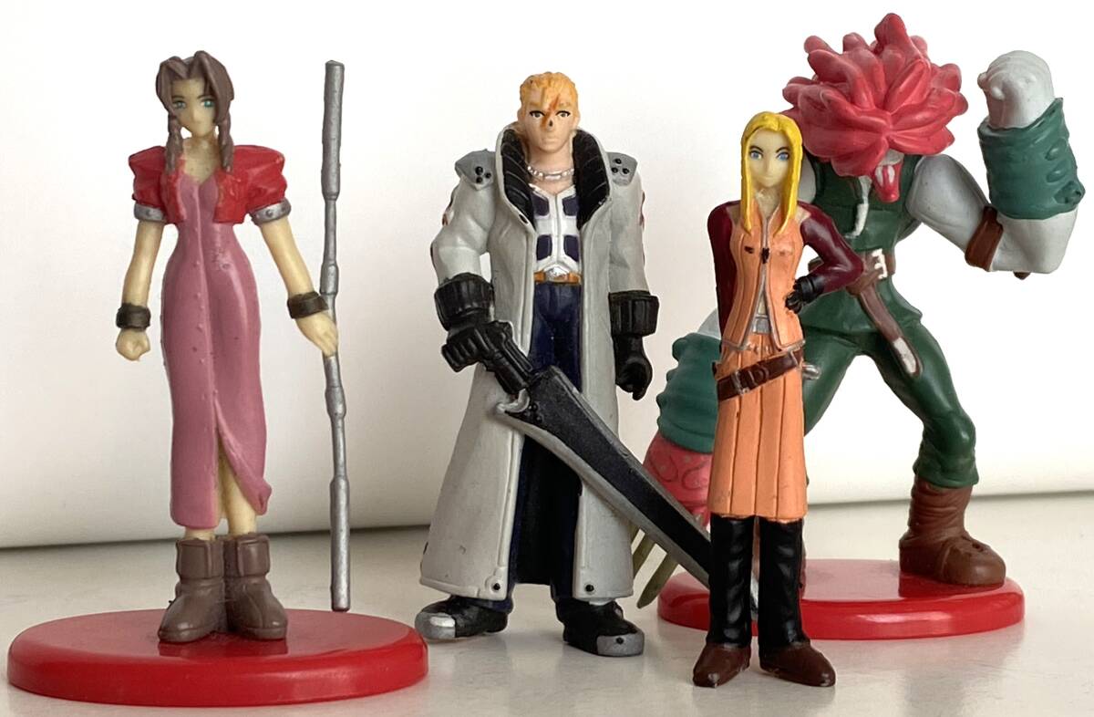 ファイナルファンタジー　ミニフィギュア＜＜サラマンダー・サイファー・キスティス・