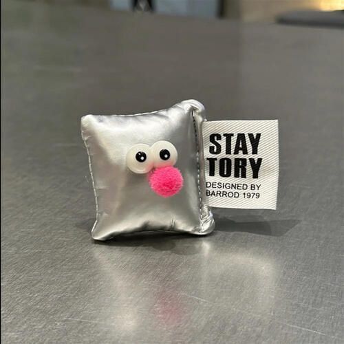 スマホグリップ キャラクター 韓国 スクエア おもしろ 可愛い STAY TORY 女子 推し活 大人 高校生 iPhone Samsung 銀色 シルバー EF0075