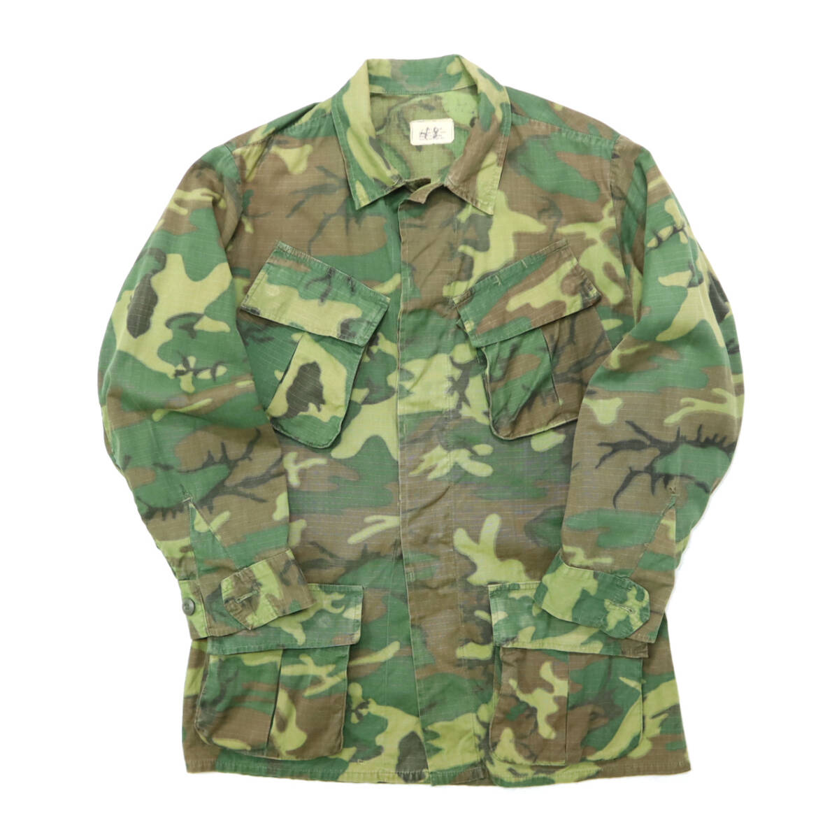 ベトナム戦争の遺産？【アメリカの軍服】陸軍迷彩カバーオール