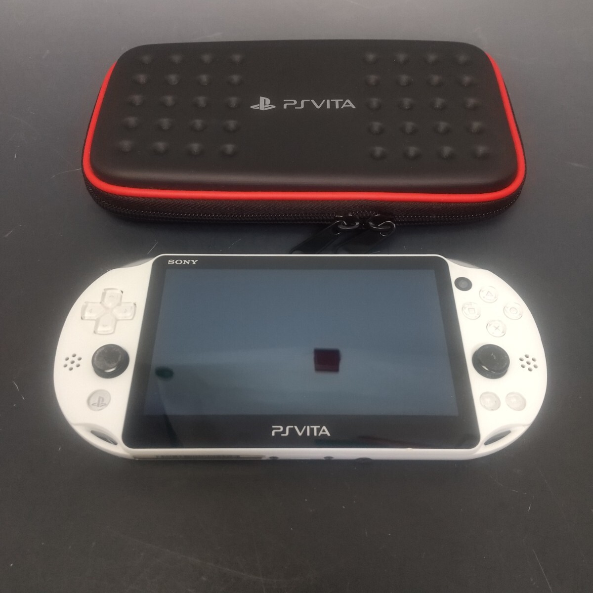 Yahoo!オークション -「白 (ホワイト)」(PS Vita本体) (PS Vita Yahoo!オークション -「白 (ホワイト)」(PS Vita本体) (PS Vita