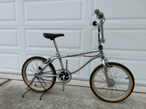 Yahoo!オークション -「シュウィン schwinn」(BMX) (車体)の落札 Yahoo!オークション -「シュウィン schwinn」(BMX) (車体)の落札