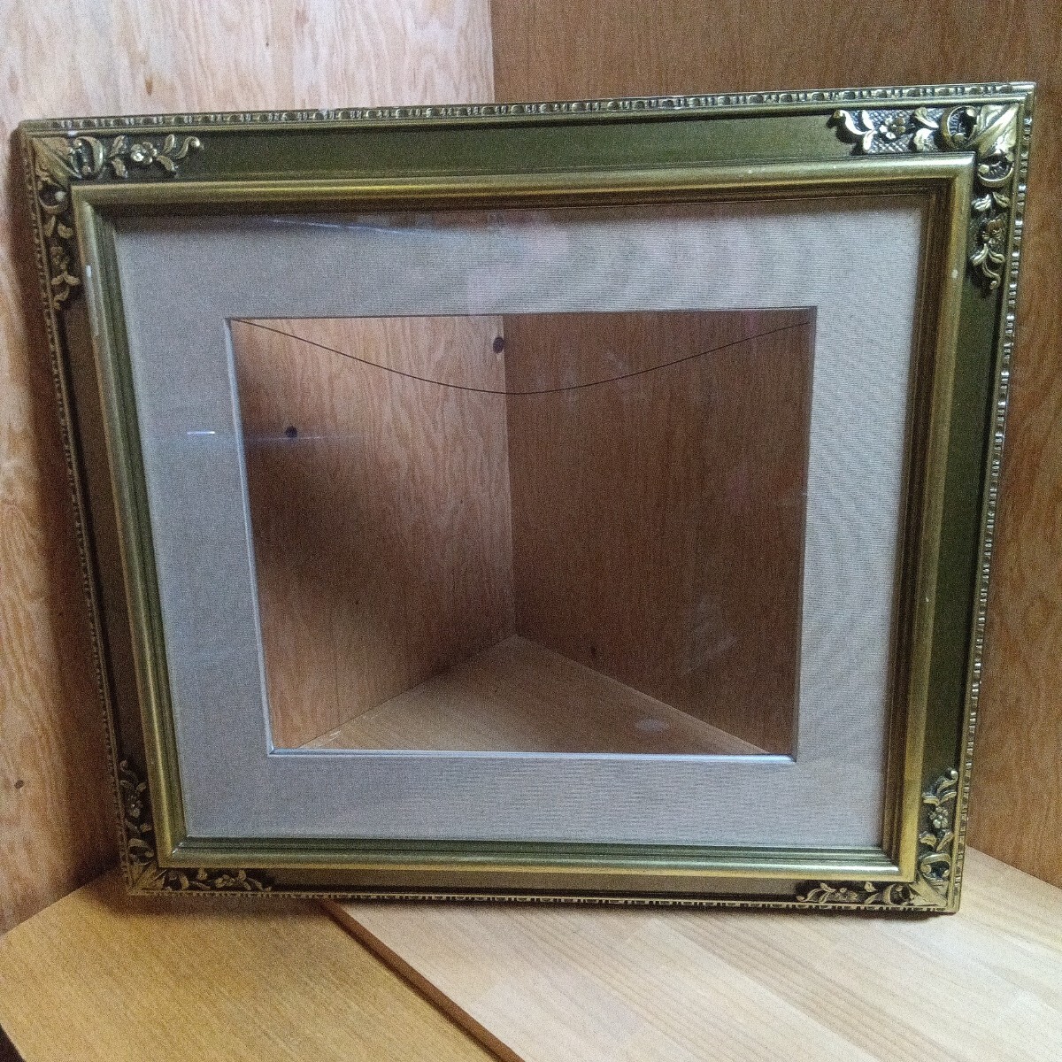大型【幅63㎝】新品 アンティーク調　額縁 レトロ 油絵 装飾　ゴールド 2025年最新】Yahoo!オークション -額縁 アンティーク ゴールドの