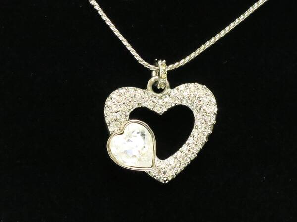 スワロフスキー ネックレス ハート SWAROVSKI 18698827