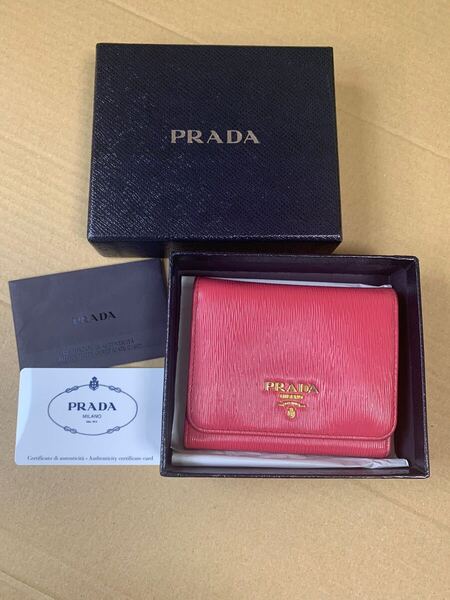 SALE セール 中古 PRADA プラダ サフィアーノ レザー ウォレット 三つ折り財布 小銭入れ 箱付き Prada Wallet 送料無料