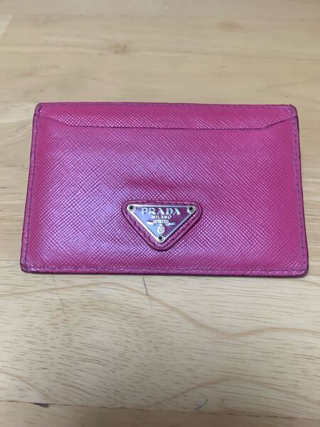 SALE セール 中古 PRADA プラダ サフィアーノ レザー カードケース パスケース ピンク 定期券入れ 送料無料