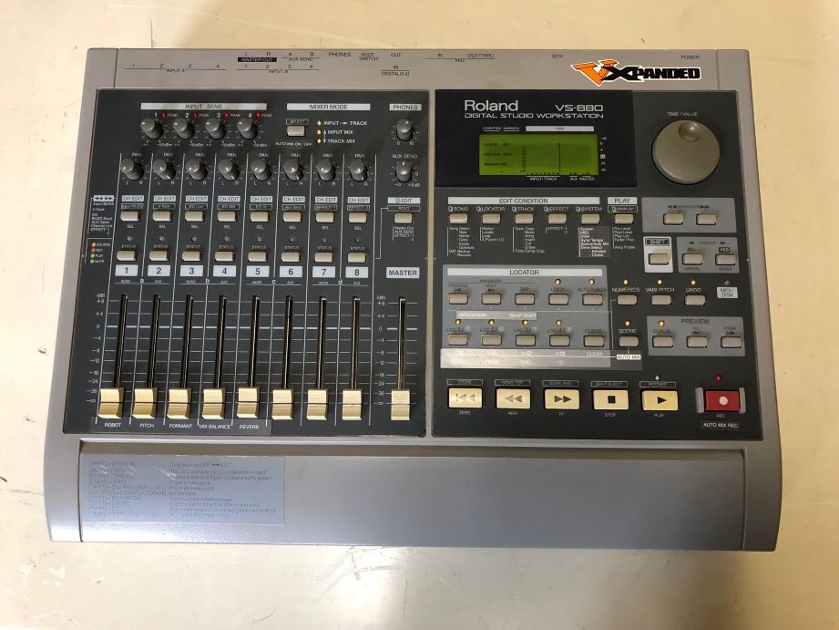 Roland VS8F3