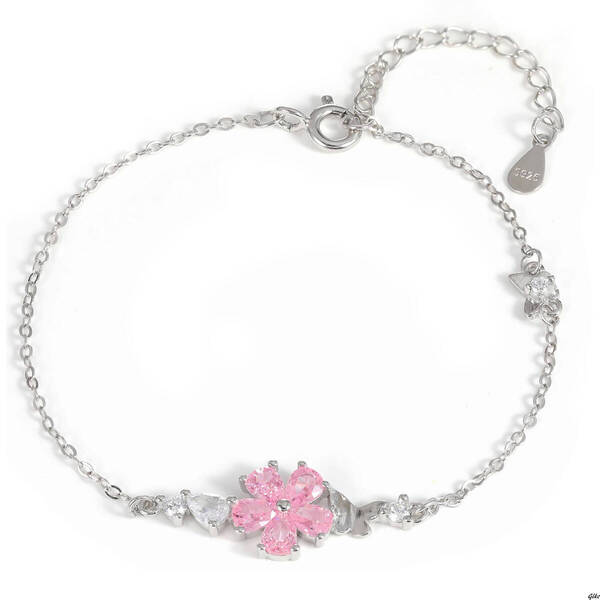 【ピンクジルコニアが桜の花びらを再現、陽の光でキラキラと輝く】ブレスレット シンプル シルバー925製 金属アレルギー対応