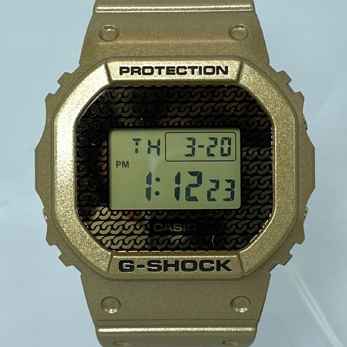 Yahoo!オークション -「g-shock 5600 ゴールド」の落札相場