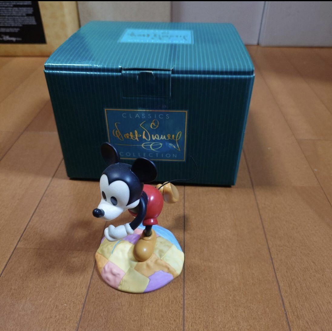 レア☆WDCC ミッキーマウス ミッキー 鏡 かがみ 今と前 陶器製