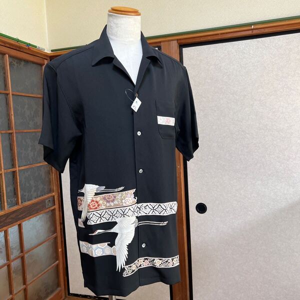 アロハシャツ、 黒留袖、 古着、鶴柄、XL!