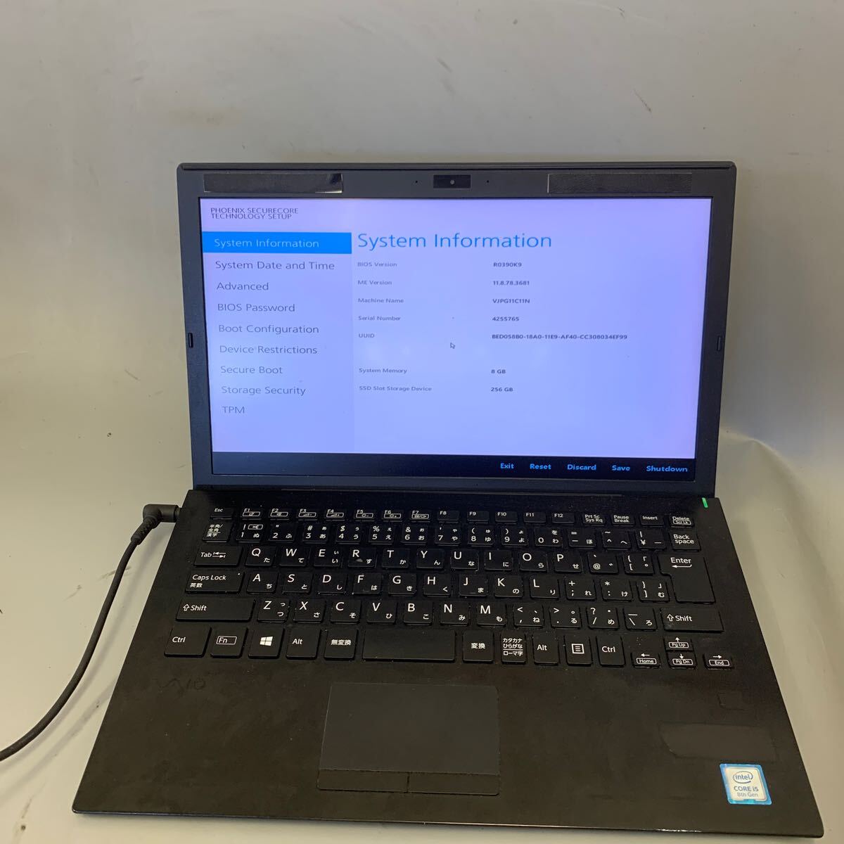 JK6765 SONY VJPG11C11N/Core i5-8th/ память :8GB/SSD:256/BIOS проверка только / ключ облупленное место, белый s порт 