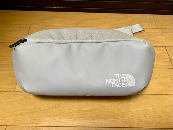 【美品】ノースフェイス ウエストバック バサルトランバー メルドグレーNORTH FACE ボディバッグ ウエストバッグ ポーチ