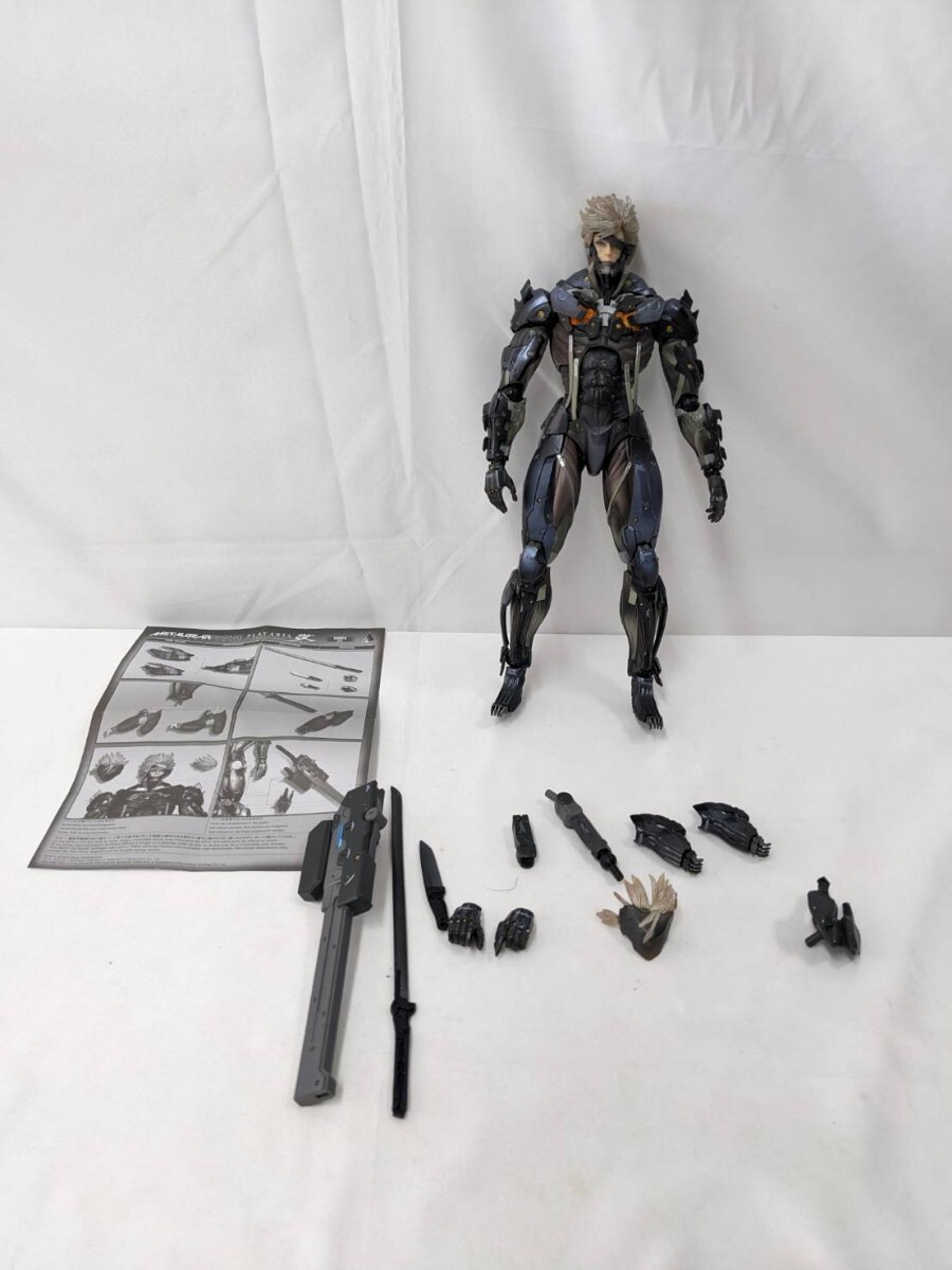 Yahoo!オークション -「メタルギア プレイアーツ改 雷電」の落札 Yahoo!オークション -「メタルギア プレイアーツ改 雷電」の落札