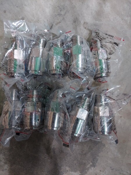 片ネジソケット20A 10ケ