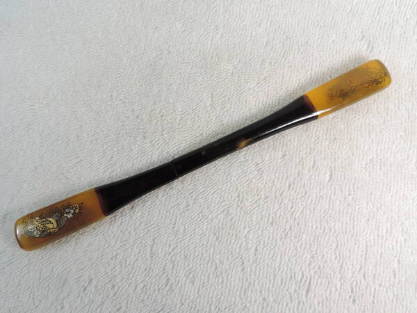 【質問欄より値下げ交渉可】アンティーク 本鼈甲・金蒔絵・笄・美品・長さ:約160ミリぐらい・重さ:約13.2g