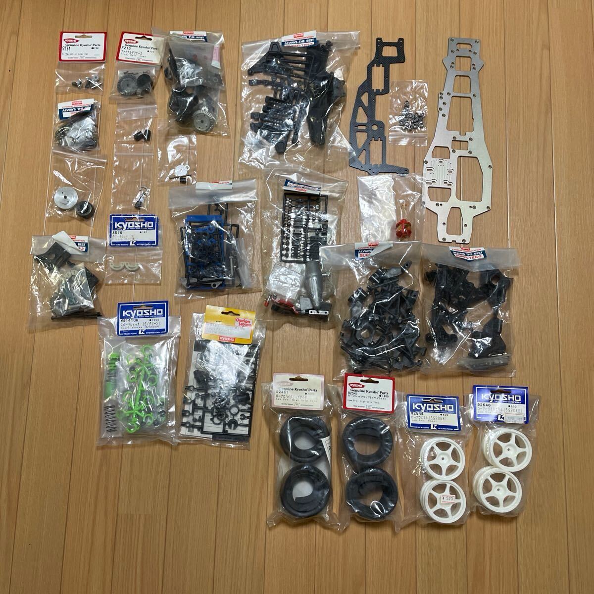 2025年最新】Yahoo!オークション -kyosho fw03の中古品・新品 2025年最新】Yahoo!オークション -kyosho fw03の中古品・新品