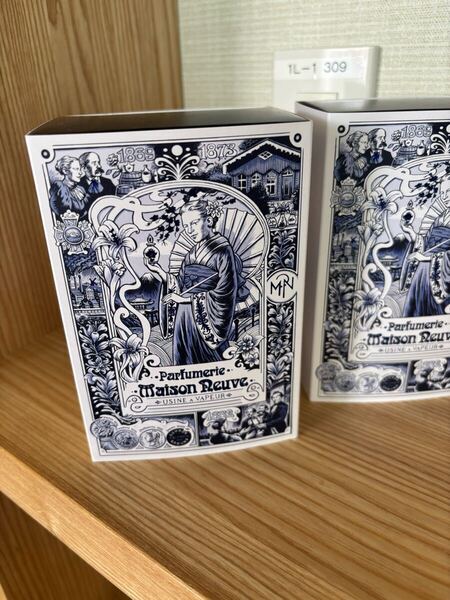未使用新品 万博 オランダ館限定 maison neuve parfume