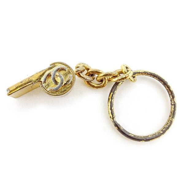シャネル　CHANEL 超レア　95A ホイッスル　キーリング　美品 CHANEL シャネル ホイッスル 笛 キーホルダー ゴールド 95P