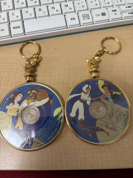 CDキャリング 美女と野獣 アラジン キーホルダー ディズニー 8㎝CD