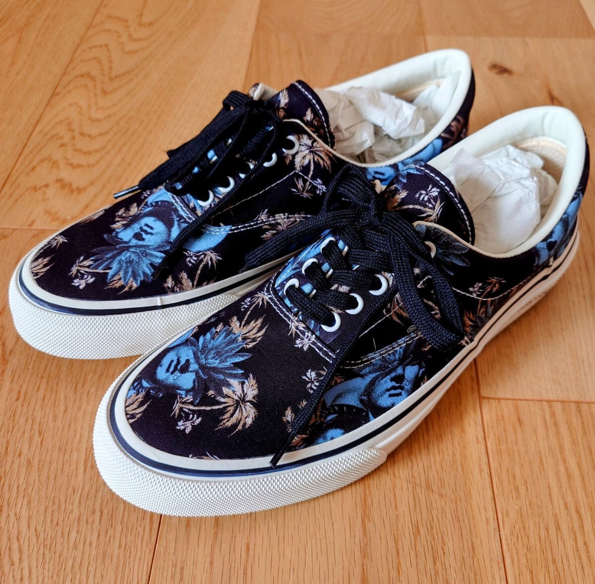 Yahoo!オークション -「undercover vans」の落札相場・落札価格 Yahoo!オークション -「undercover vans」の落札相場・落札価格