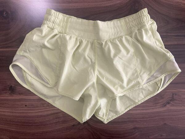 ルルレモン lululemon Hotty Hot Short II サイズ8 ショートパンツ