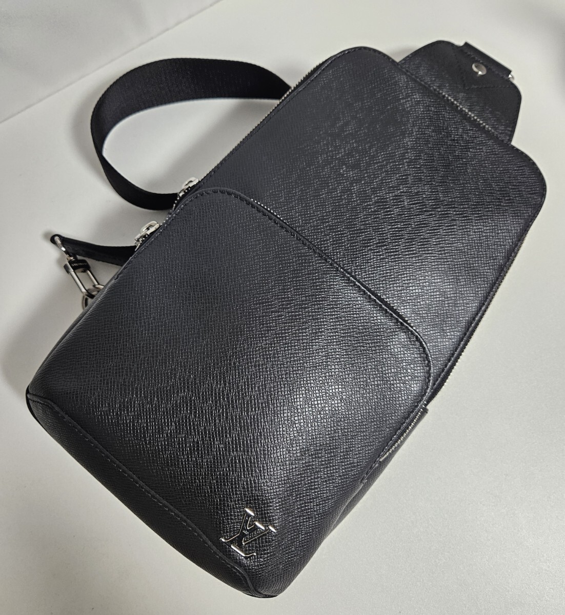 Louis Vuitton ダミエ・キャンバス ボディバッグ
