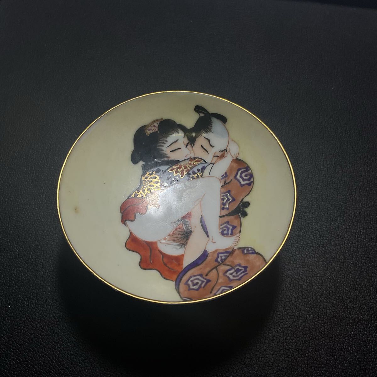 Yahoo!オークション -「浮世絵春画」(酒器) (九谷)の落札相場 Yahoo!オークション -「浮世絵春画」(酒器) (九谷)の落札相場