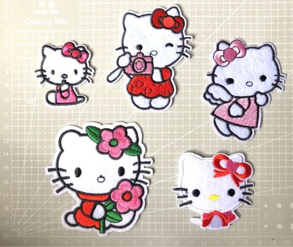 5枚組キティちゃん 猫 ワッペン 刺繍ワッペン アイロンワッペン アップリケ 新品 kitty