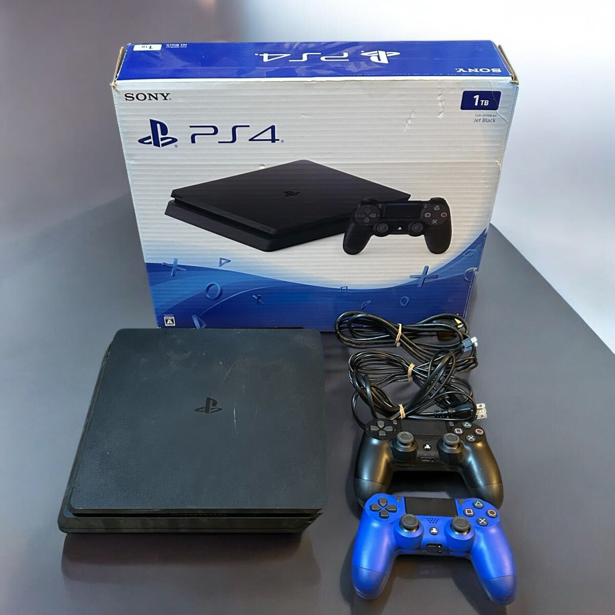 Yahoo!オークション -「ps4 1tb cuh-2000b」の落札相場・落札価格