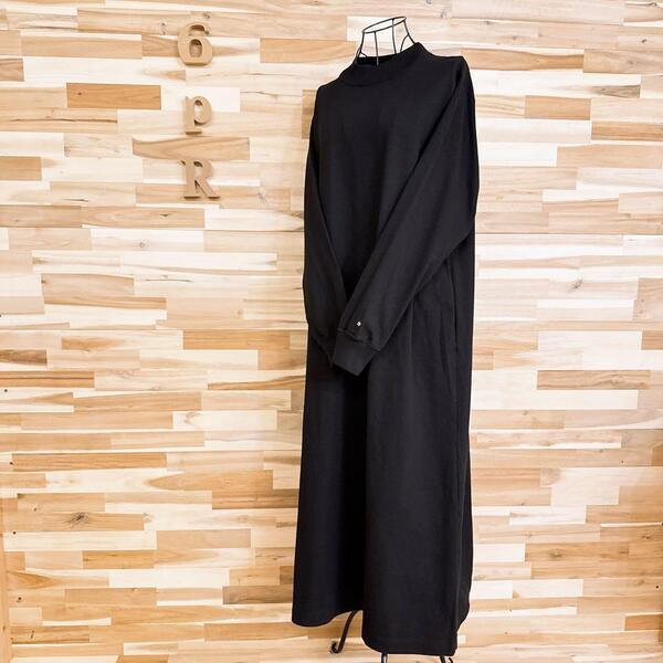 【スノーピーク】コットン100% アスタリスク刺繍 ロング ワンピース 黒×白【HFby6PR】レディース・洋服・秋冬【1M75】