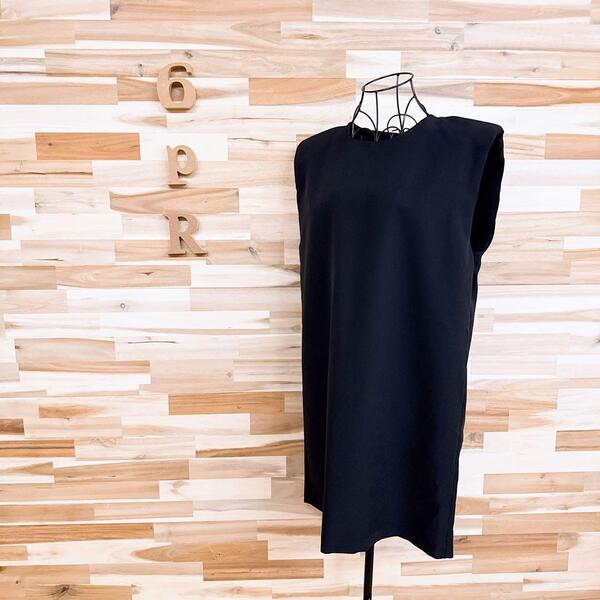 未使用タグ付き【ザラ】ノースリーブ ミニ ワンピース シンプル M 黒ブラック【HFby6PR】レディース・洋服・春夏・秋冬【1TV7】