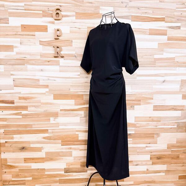 【ザラ】ドレープ ギャザー ロング ワンピース 半袖 バック スリット L 黒【HFby6PR】レディース・洋服・春夏【1SPY】