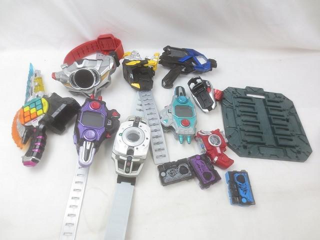 Yahoo!オークション - 仮面ライダーウィザード 変身ベルト 武器