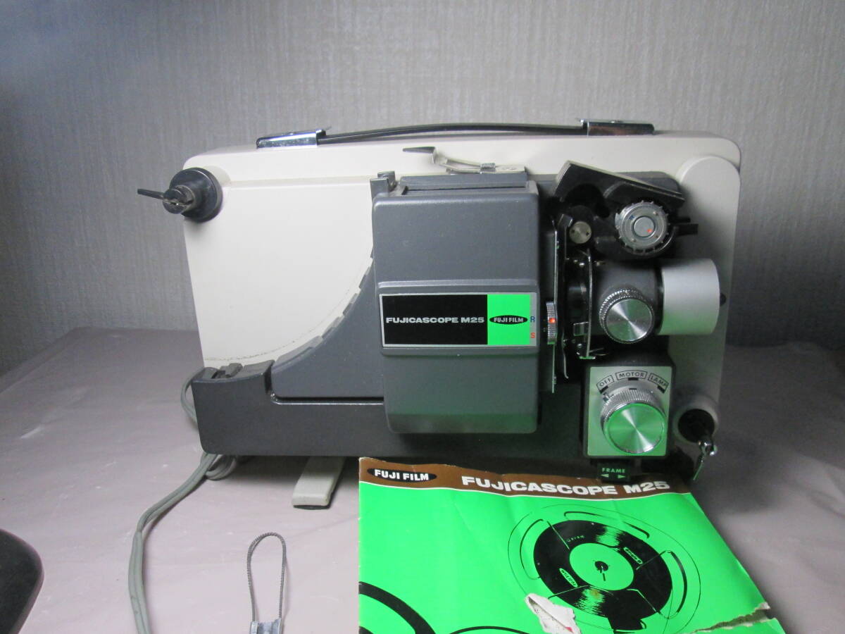 Yahoo!オークション -「映写機 レトロ」(8ミリ) (フィルムカメラ Yahoo!オークション -「映写機 レトロ」(8ミリ) (フィルムカメラ