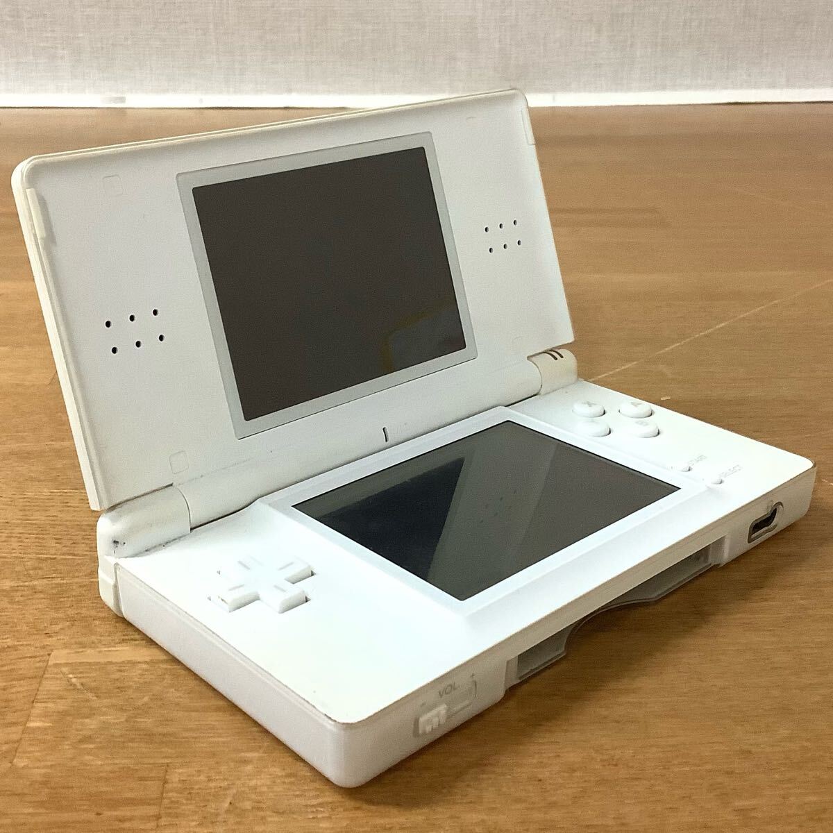 Amazon | ニンテンドーDS Lite クリスタルホワイト【メーカー